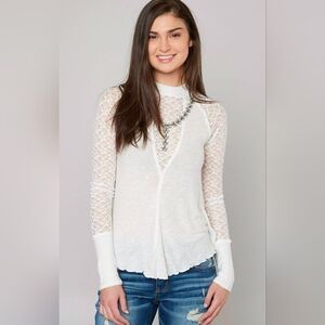 Free People Chic Light Ivory Lace Sleeve Blouse